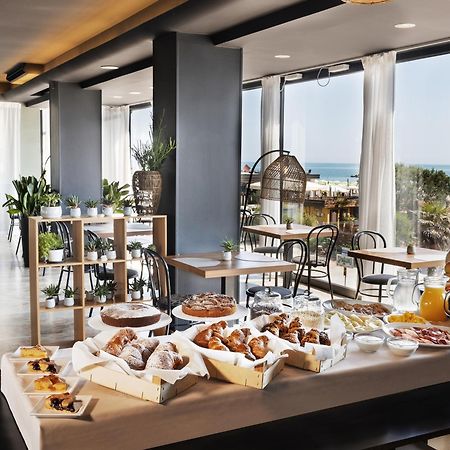 לידו די סביו Hotel Constellation מראה חיצוני תמונה
