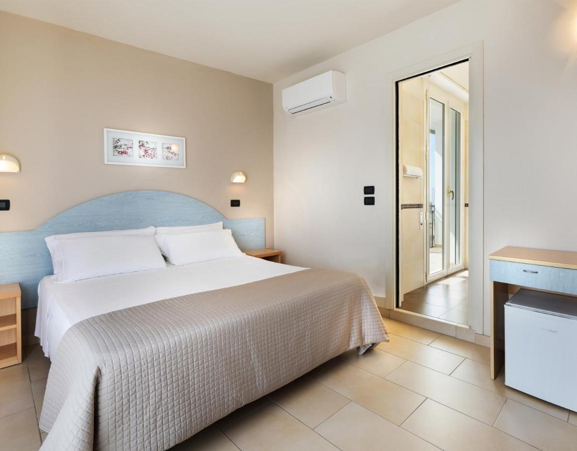 לידו די סביו Hotel Constellation מראה חיצוני תמונה
