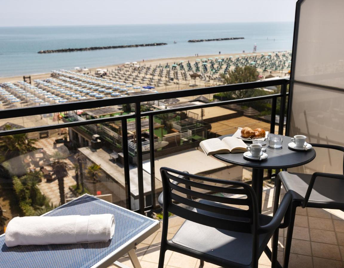 לידו די סביו Hotel Constellation מראה חיצוני תמונה